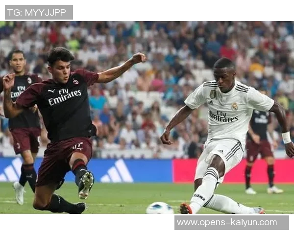 马卡：维尼修斯吃牌问题缓解，本季至今仅1黄而上赛季共16黄